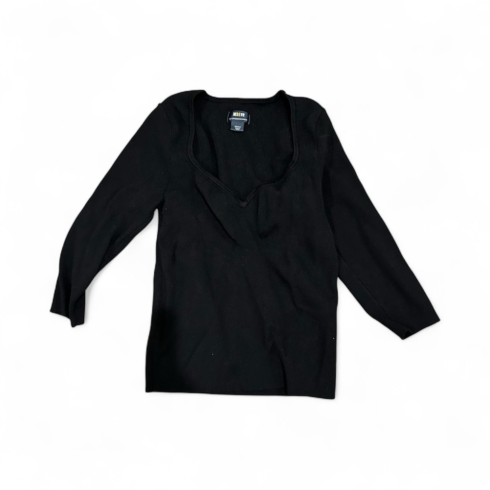 Black 3/4 Sleeve Sweater